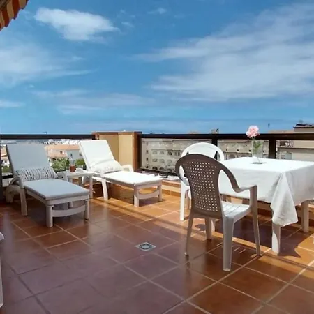 1-bedroom With Big Terrace And Ocean View In Cristianos Los Cristianos (Tenerife)