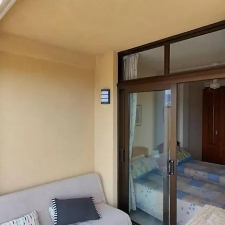 1-bedroom With Big Terrace And Ocean View In Cristianos