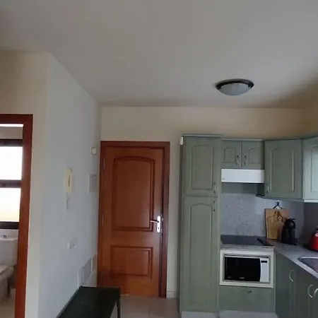 Apartment 1-bedroom With Big Terrace And Ocean View In Cristianos *