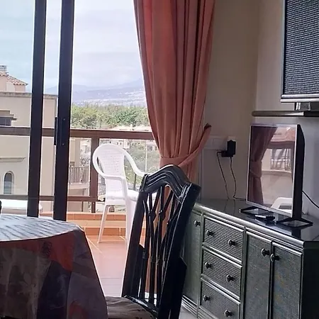 Apartment 1-bedroom With Big Terrace And Ocean View In Cristianos Los Cristianos (Tenerife)